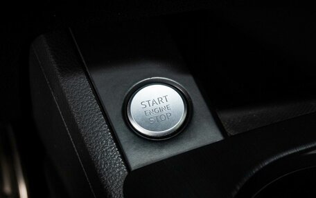 Audi A4, 2017 год, 2 143 000 рублей, 15 фотография
