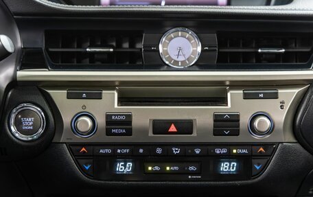 Lexus ES VII, 2015 год, 2 288 000 рублей, 21 фотография