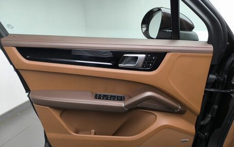 Porsche Cayenne III, 2021 год, 9 500 000 рублей, 17 фотография