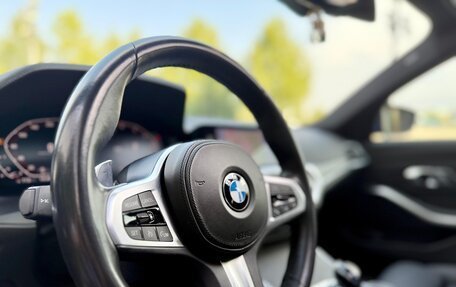 BMW 3 серия, 2020 год, 2 600 000 рублей, 11 фотография