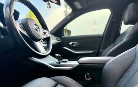 BMW 3 серия, 2020 год, 2 600 000 рублей, 12 фотография