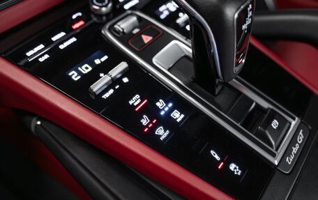 Porsche Cayenne III, 2022 год, 16 700 000 рублей, 18 фотография