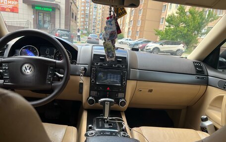 Volkswagen Touareg III, 2007 год, 1 150 000 рублей, 6 фотография