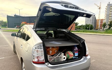 Toyota Prius, 2009 год, 650 000 рублей, 9 фотография