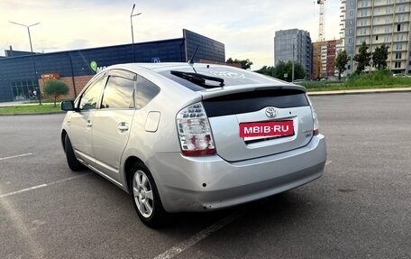 Toyota Prius, 2009 год, 650 000 рублей, 3 фотография