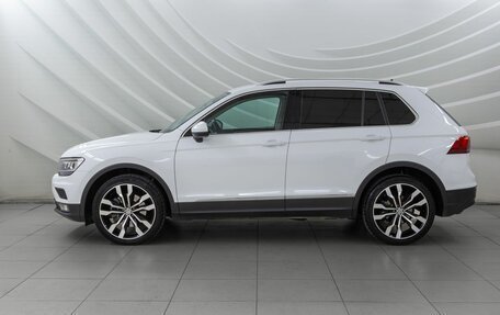 Volkswagen Tiguan II, 2017 год, 2 588 000 рублей, 4 фотография