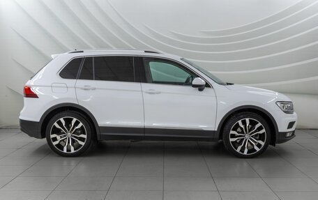 Volkswagen Tiguan II, 2017 год, 2 588 000 рублей, 8 фотография