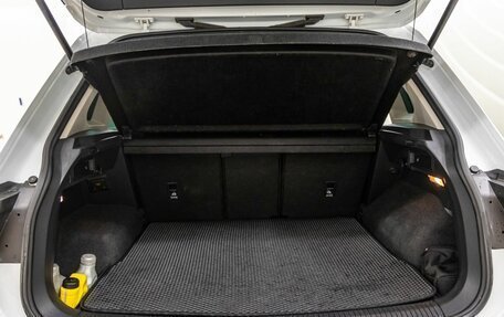 Volkswagen Tiguan II, 2017 год, 2 588 000 рублей, 39 фотография