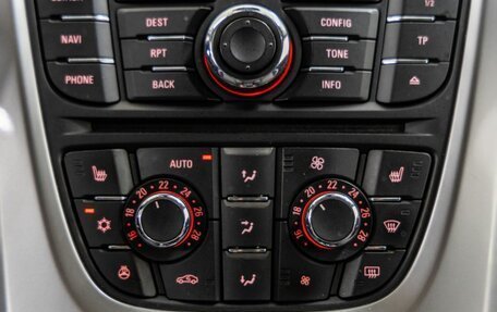 Opel Astra J, 2013 год, 858 000 рублей, 24 фотография