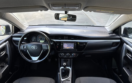 Toyota Corolla, 2013 год, 1 090 000 рублей, 2 фотография