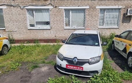 Renault Logan II, 2018 год, 270 000 рублей, 1 фотография