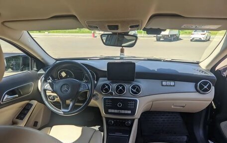 Mercedes-Benz GLA, 2019 год, 2 150 000 рублей, 18 фотография