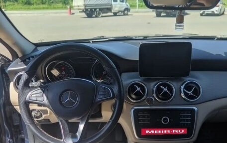 Mercedes-Benz GLA, 2019 год, 2 150 000 рублей, 11 фотография