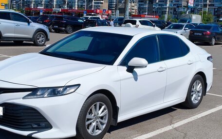 Toyota Camry, 2018 год, 2 400 000 рублей, 8 фотография