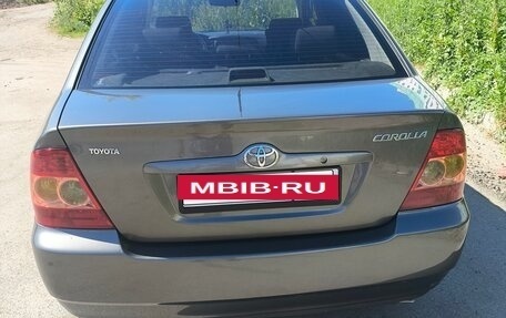 Toyota Corolla, 2004 год, 590 000 рублей, 2 фотография