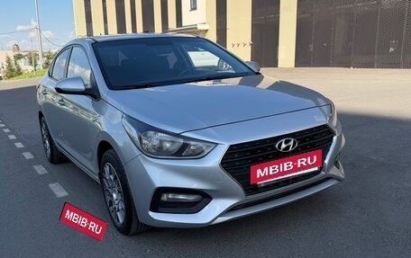 Hyundai Solaris II рестайлинг, 2017 год, 1 030 000 рублей, 8 фотография