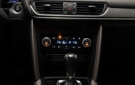 Mazda CX-4, 2020 год, 2 585 000 рублей, 3 фотография