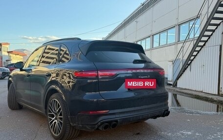 Porsche Cayenne III, 2021 год, 8 390 000 рублей, 2 фотография