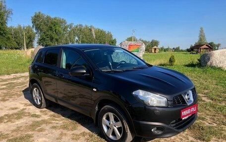 Nissan Qashqai, 2011 год, 650 000 рублей, 1 фотография