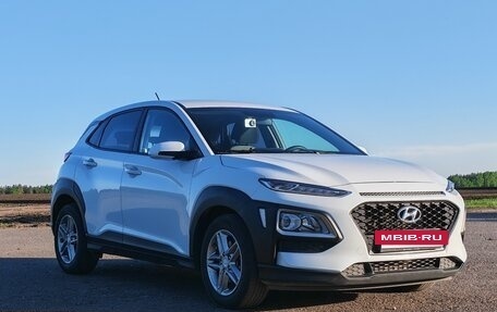 Hyundai Kona I, 2018 год, 1 850 000 рублей, 3 фотография