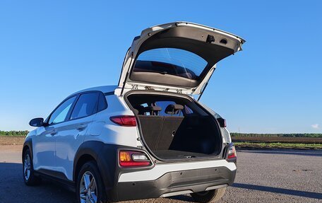 Hyundai Kona I, 2018 год, 1 850 000 рублей, 12 фотография