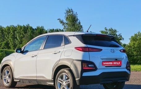 Hyundai Kona I, 2018 год, 1 850 000 рублей, 6 фотография
