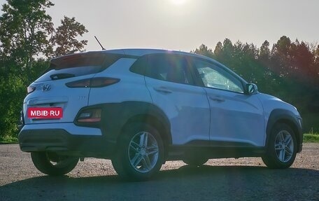 Hyundai Kona I, 2018 год, 1 850 000 рублей, 7 фотография