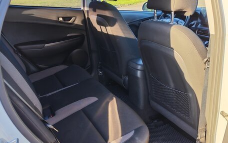 Hyundai Kona I, 2018 год, 1 850 000 рублей, 22 фотография