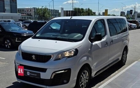 Peugeot Traveller I, 2021 год, 2 450 000 рублей, 3 фотография