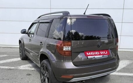 Skoda Yeti I рестайлинг, 2014 год, 1 099 000 рублей, 9 фотография