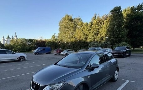 SEAT Ibiza IV рестайлинг 2, 2012 год, 700 000 рублей, 3 фотография