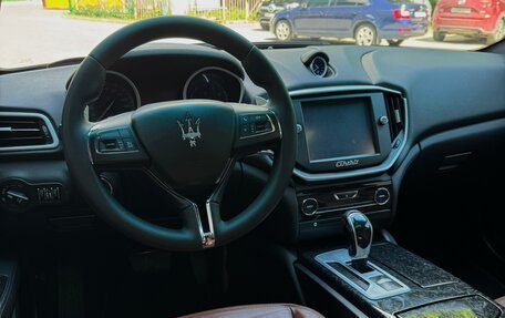 Maserati Ghibli, 2015 год, 2 800 000 рублей, 9 фотография