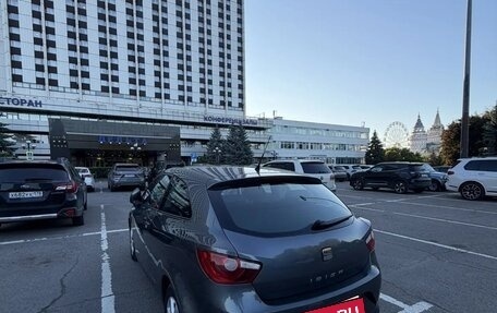 SEAT Ibiza IV рестайлинг 2, 2012 год, 700 000 рублей, 10 фотография
