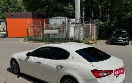 Maserati Ghibli, 2015 год, 2 800 000 рублей, 4 фотография