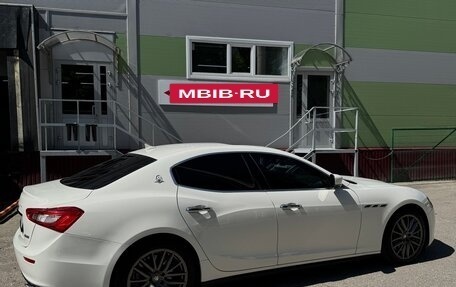 Maserati Ghibli, 2015 год, 2 800 000 рублей, 6 фотография