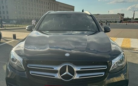 Mercedes-Benz GLC, 2017 год, 3 500 000 рублей, 2 фотография