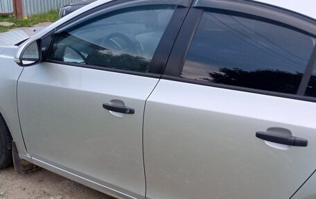 Chevrolet Cruze II, 2014 год, 650 000 рублей, 4 фотография