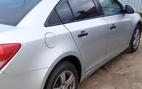 Chevrolet Cruze II, 2014 год, 650 000 рублей, 5 фотография