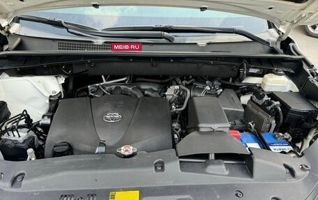 Toyota Highlander III, 2017 год, 3 450 000 рублей, 10 фотография
