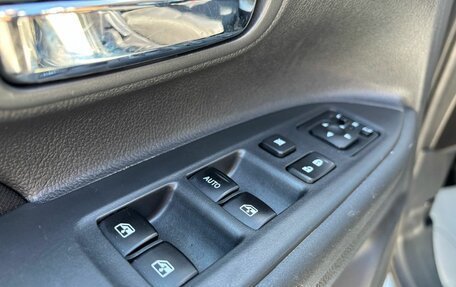 Mitsubishi Outlander III рестайлинг 3, 2018 год, 2 130 000 рублей, 22 фотография