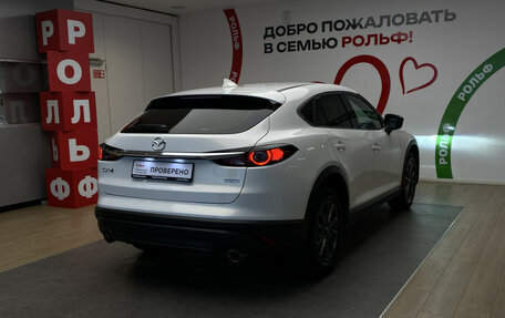 Mazda CX-4, 2020 год, 2 690 000 рублей, 4 фотография