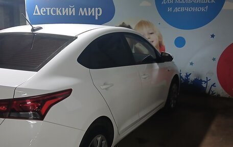 Hyundai Solaris II рестайлинг, 2021 год, 1 325 000 рублей, 1 фотография