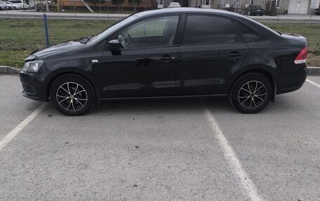 Volkswagen Polo VI (EU Market), 2013 год, 650 000 рублей, 3 фотография