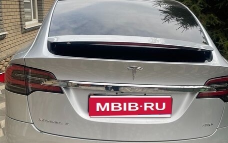 Tesla Model X I, 2017 год, 330 000 рублей, 2 фотография