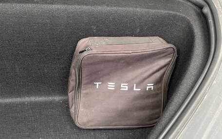 Tesla Model X I, 2017 год, 330 000 рублей, 13 фотография