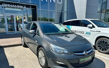 Opel Astra J, 2014 год, 765 000 рублей, 3 фотография