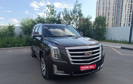 Cadillac Escalade IV, 2016 год, 4 700 000 рублей, 3 фотография