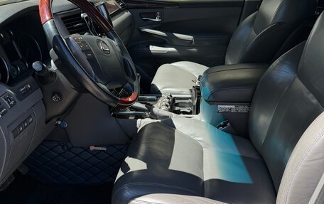 Lexus LX III, 2010 год, 4 000 000 рублей, 10 фотография