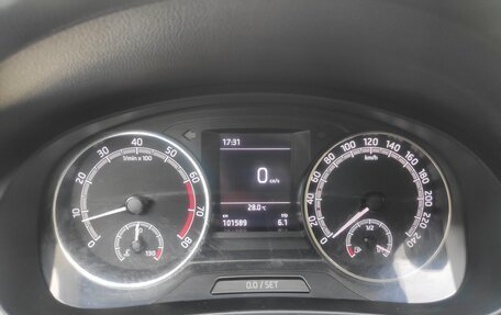 Skoda Rapid I, 2017 год, 1 400 000 рублей, 8 фотография