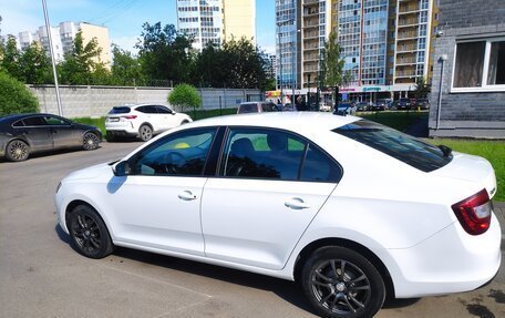 Skoda Rapid I, 2017 год, 1 400 000 рублей, 4 фотография